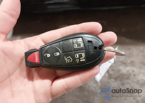 2013 Dodge Grand Caravan Sxt из США, поврежденный, VIN 2C4RDGCG4DR580863